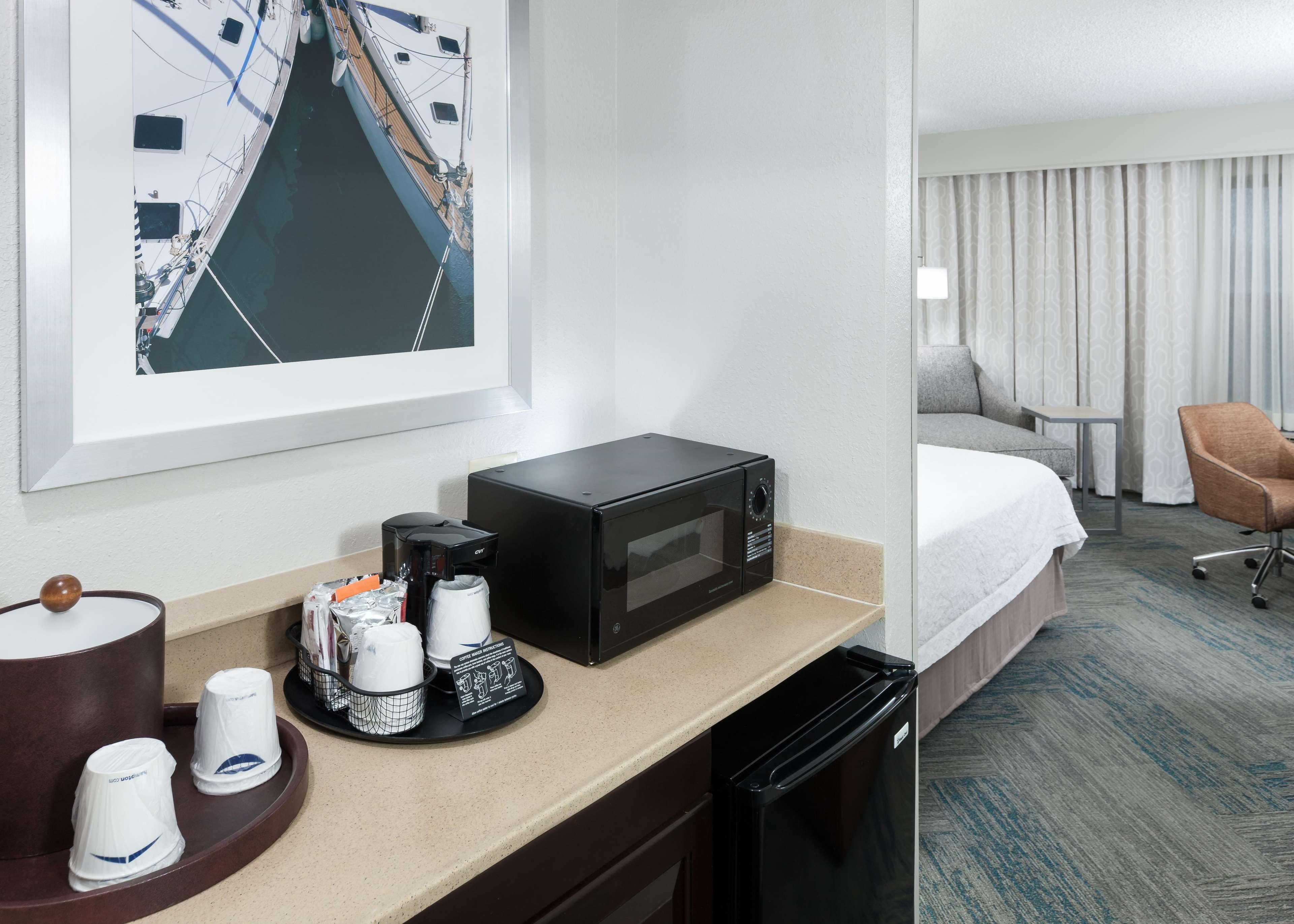 Hampton Inn Ft Lauderdale Airport North Cruise Port Fort Lauderdale Exterior photo