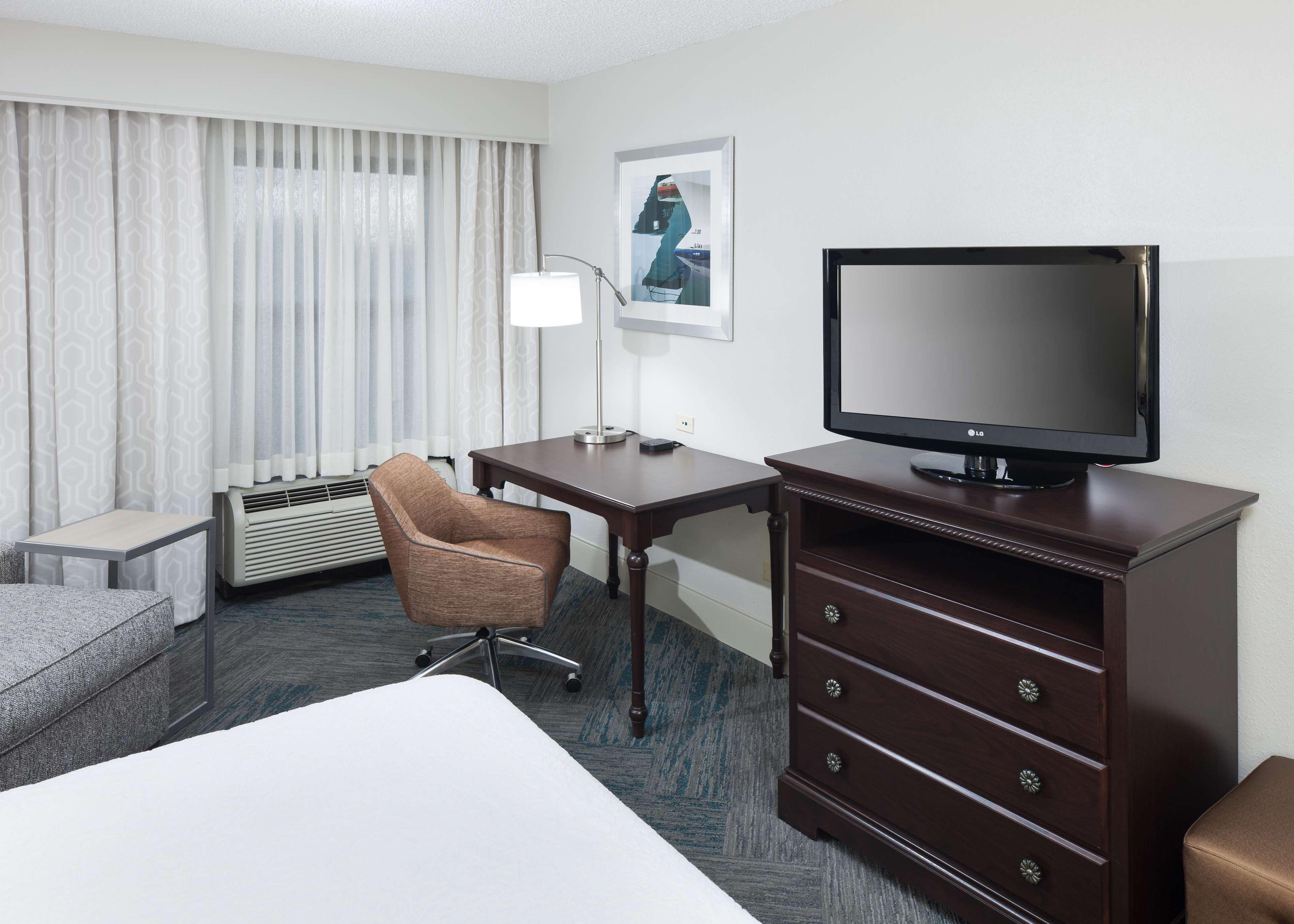 Hampton Inn Ft Lauderdale Airport North Cruise Port Fort Lauderdale Exterior photo