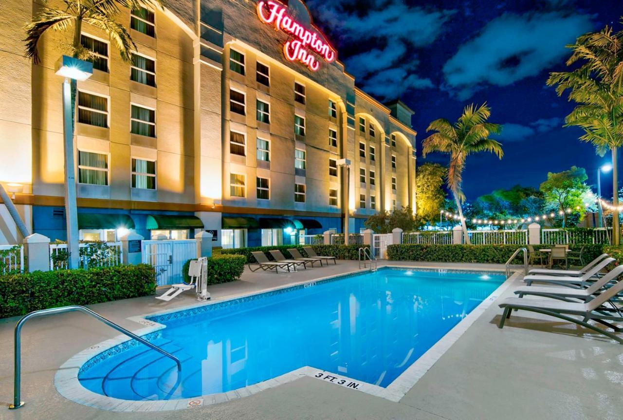 Hampton Inn Ft Lauderdale Airport North Cruise Port Fort Lauderdale Exterior photo