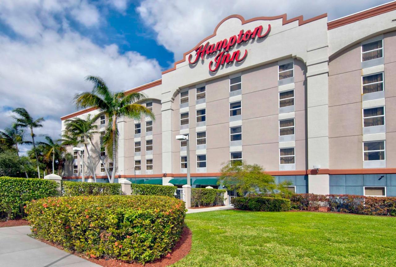 Hampton Inn Ft Lauderdale Airport North Cruise Port Fort Lauderdale Exterior photo