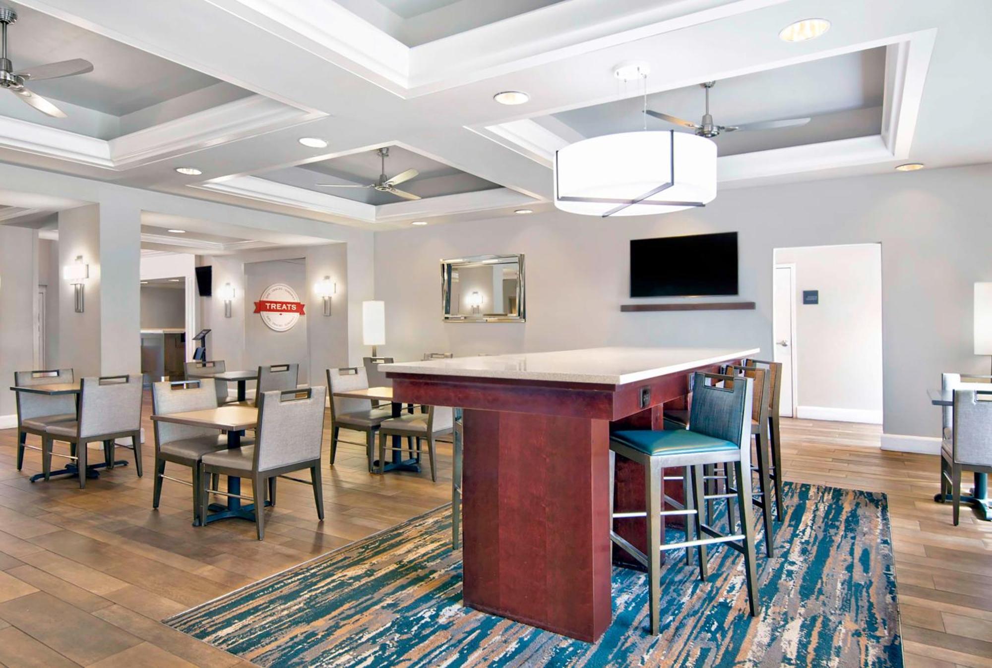 Hampton Inn Ft Lauderdale Airport North Cruise Port Fort Lauderdale Exterior photo