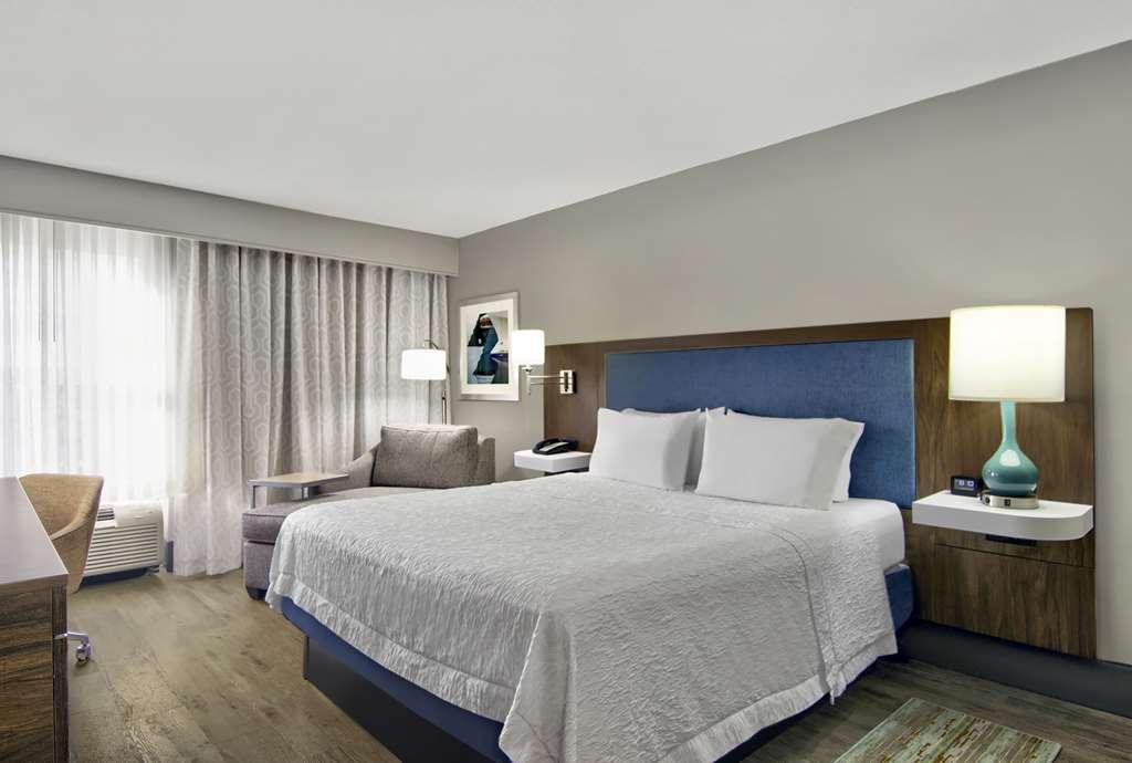Hampton Inn Ft Lauderdale Airport North Cruise Port Fort Lauderdale Room photo